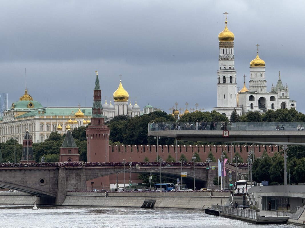 Московские пейзажи - <<< Наташа >>>