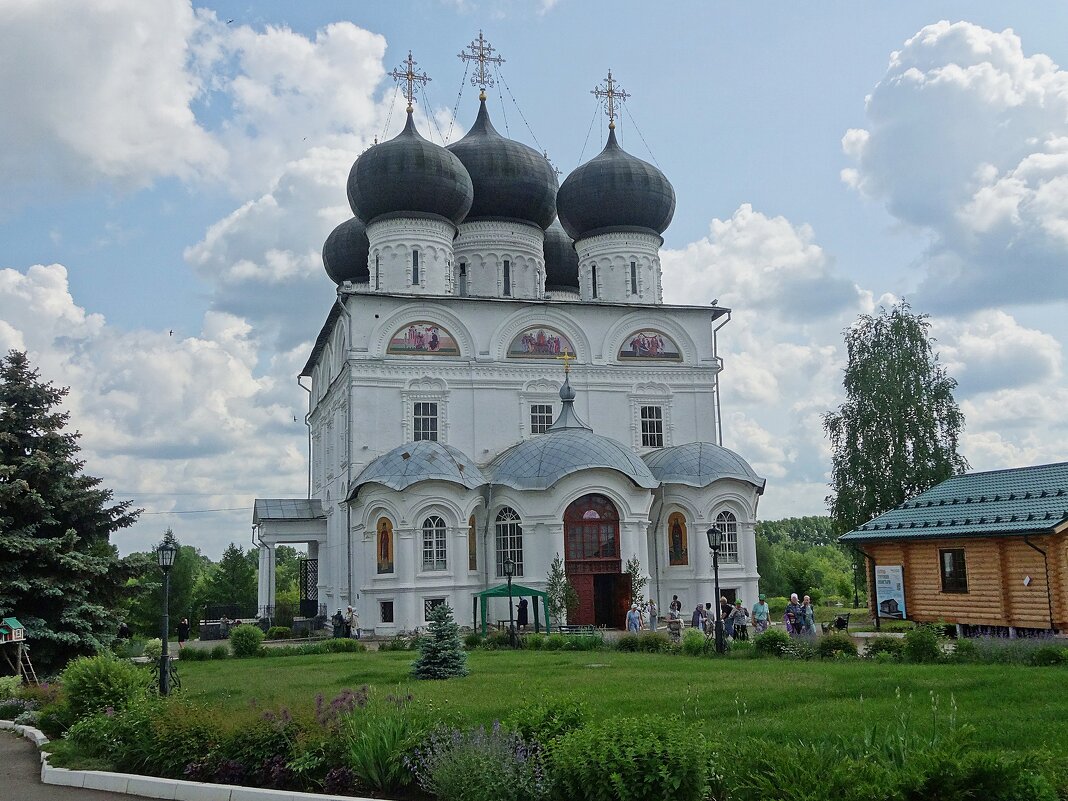Кафедральный собор Успения Пресвятой Богородицы. - Лидия Бусурина