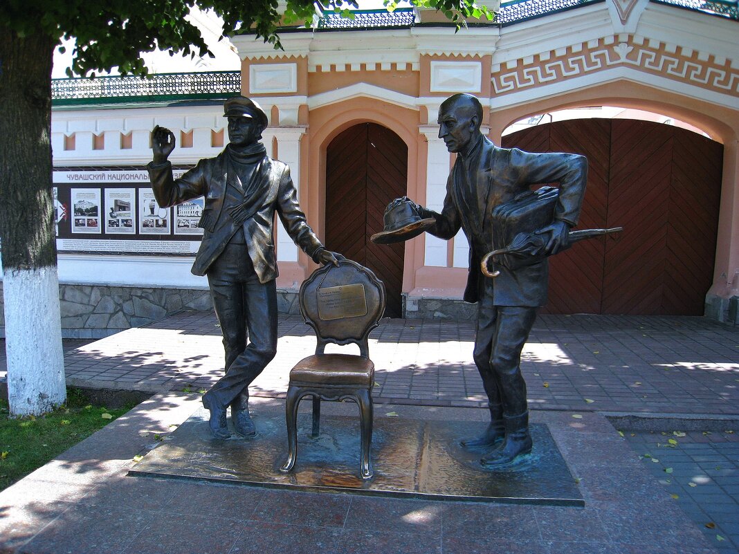 - Знаете, Киса, у нас пока всего один стул, но это значит что наши шансы увеличиваются! - unix (Илья Утропов)