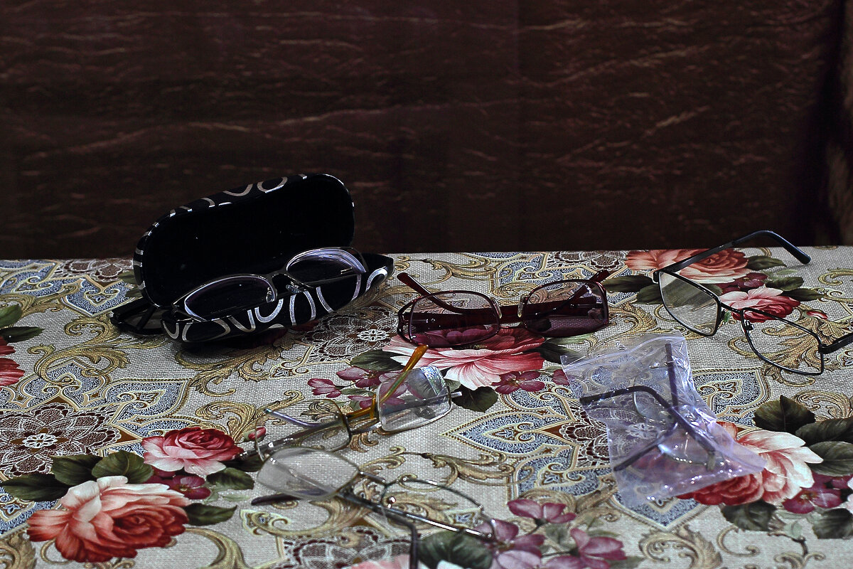 Женские очки - Юрий Гайворонскiий Женские очки - Юрий Гайворонскiий