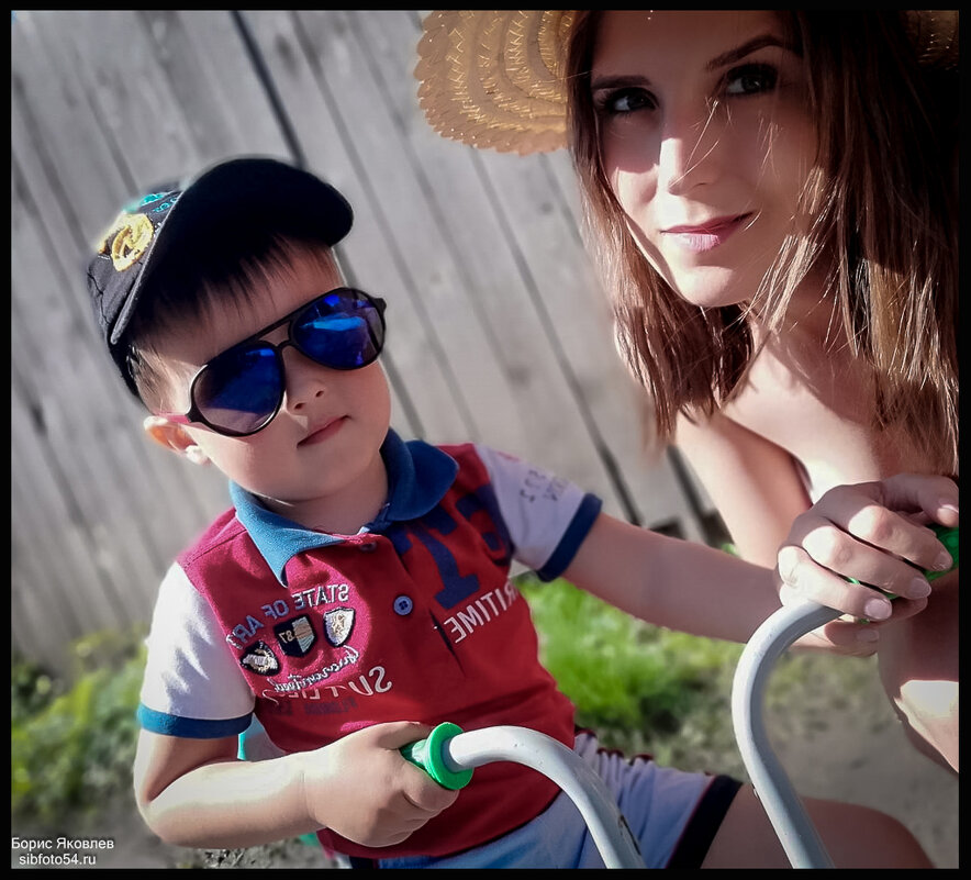 Мамкин сынок. - Борис Яковлев