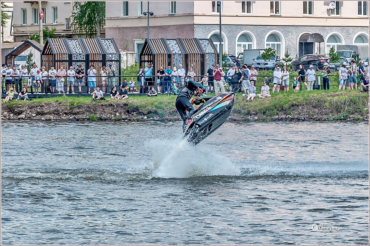 Про май... - Aquarius - Сергей Про май... - Aquarius - Сергей
