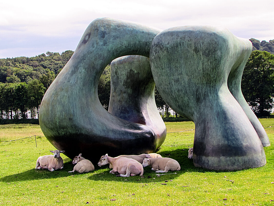 У авангардной скульптуры есть свои поклонники (1). - Игорь Викторов