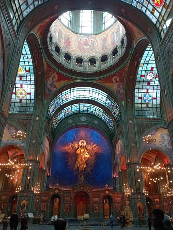 Внутри храма - Елена Семигина