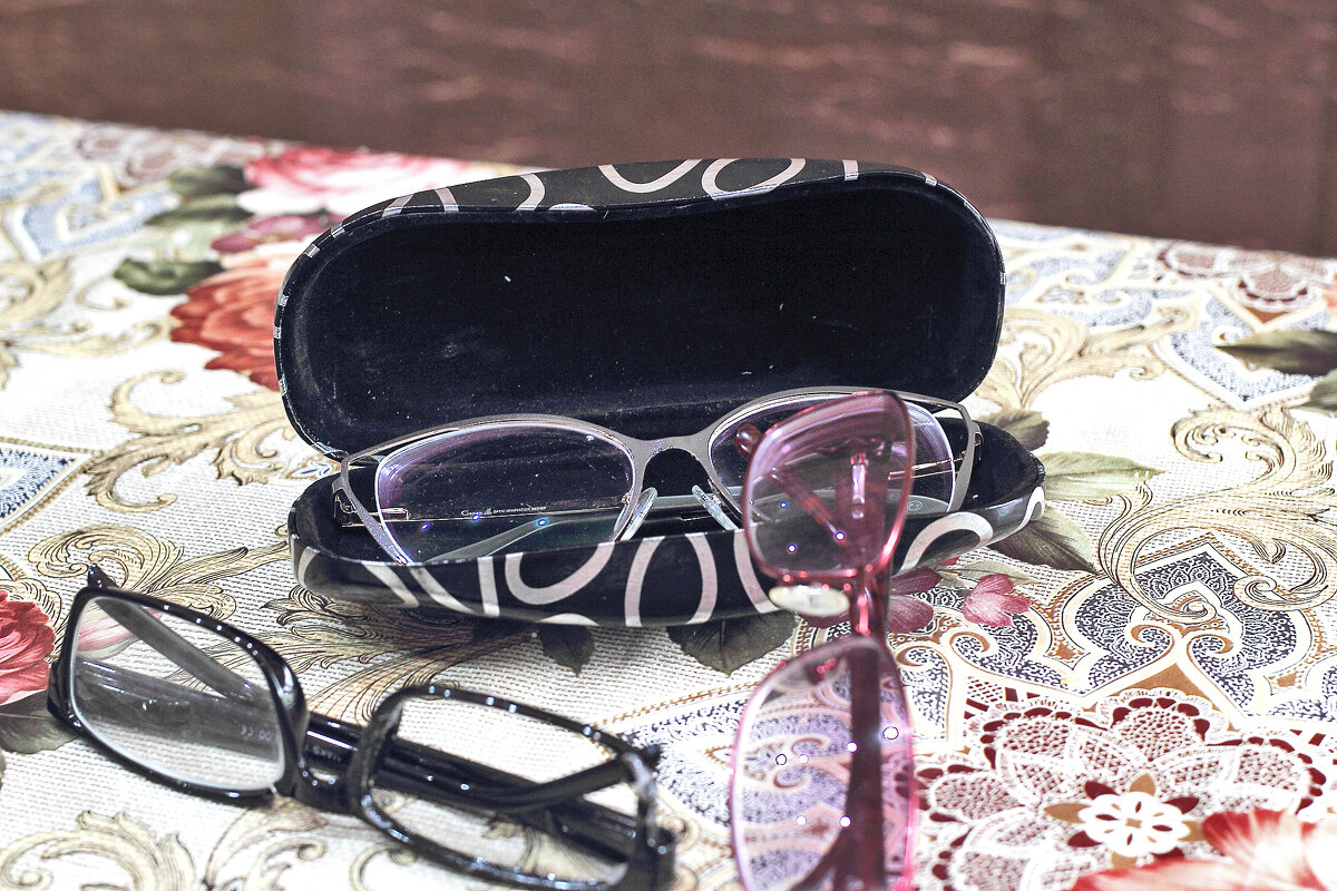 Про очки - Юрий Гайворонскiий Про очки - Юрий Гайворонскiий