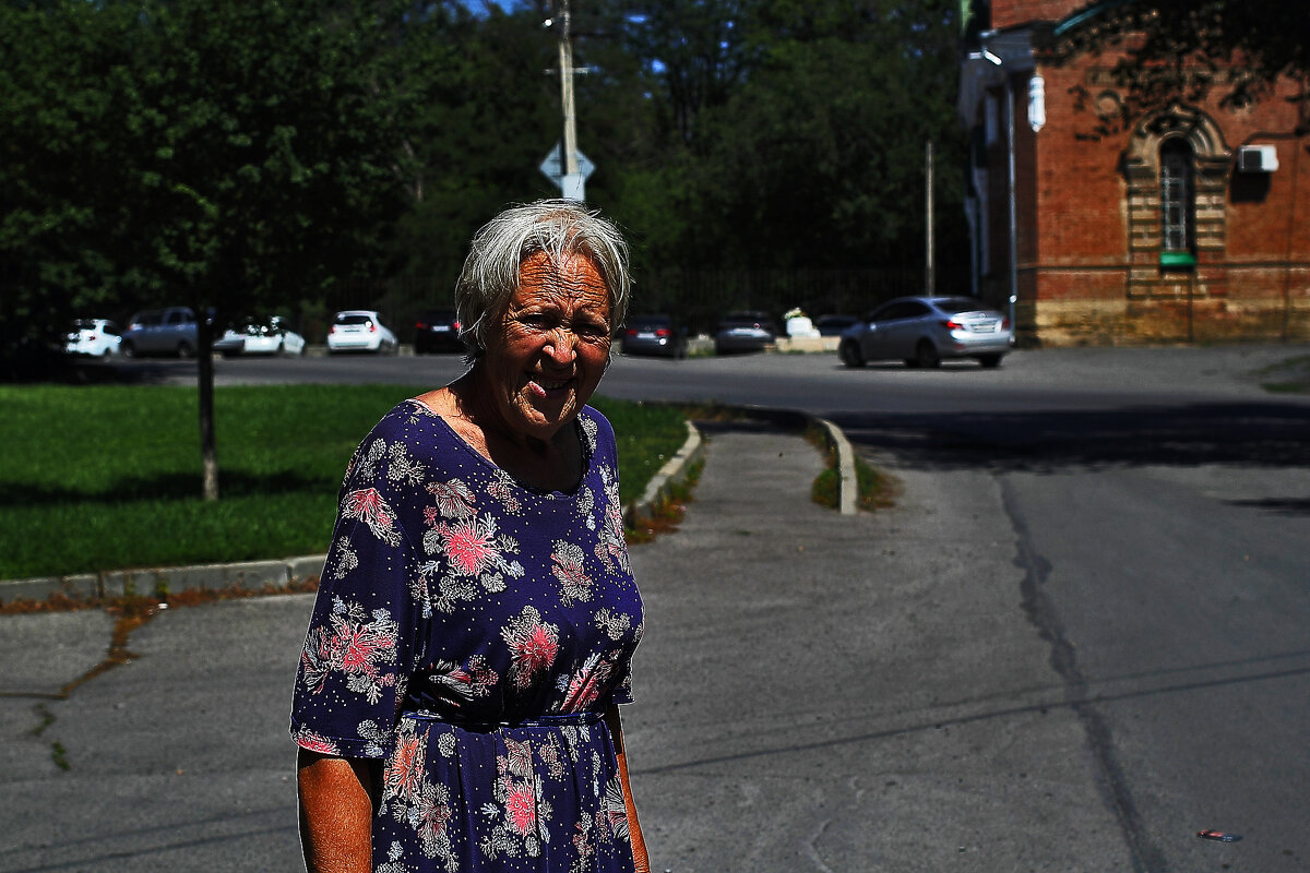 Бабушка, которая всё знает! - Юрий Гайворонскiий Бабушка, которая всё знает! - Юрий Гайворонскiий