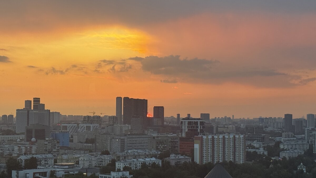 ..З а к а т … —  божественная мудрость неба и солнца. - Арина Невская