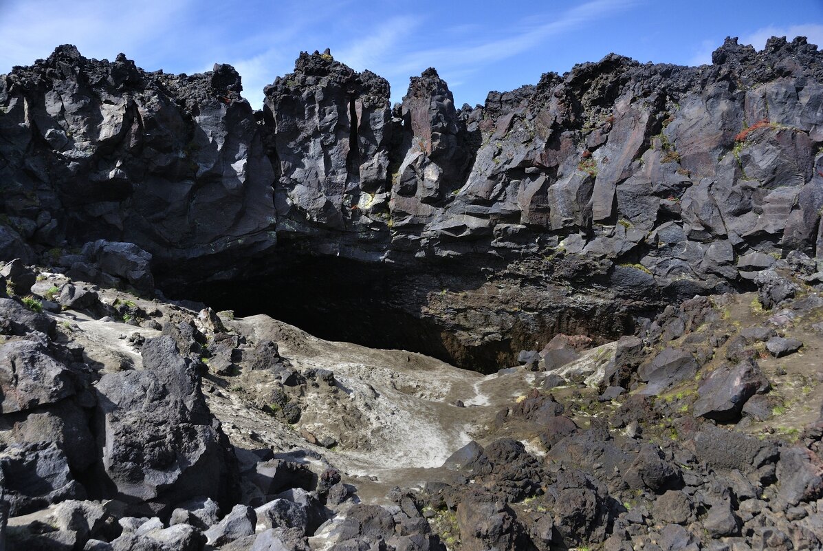 лавовая пещера - Марина Виноградова