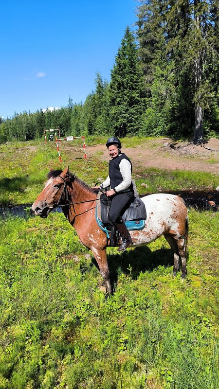 Ольга и Рони. - Ольга 