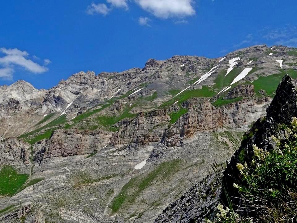 ПО ГОРАМ. - Виктор Осипчук