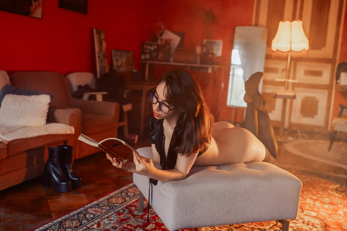 Красная комната - Павел Немзоров