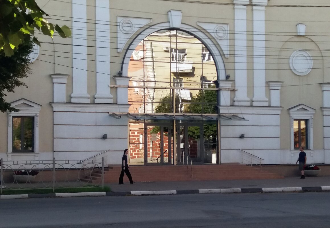 Отражение улицы - Galina Solovova