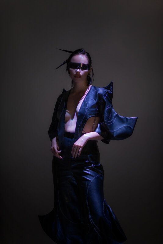 Приоткрытая скромность - Джованни Луче Приоткрытая скромность - Джованни Луче