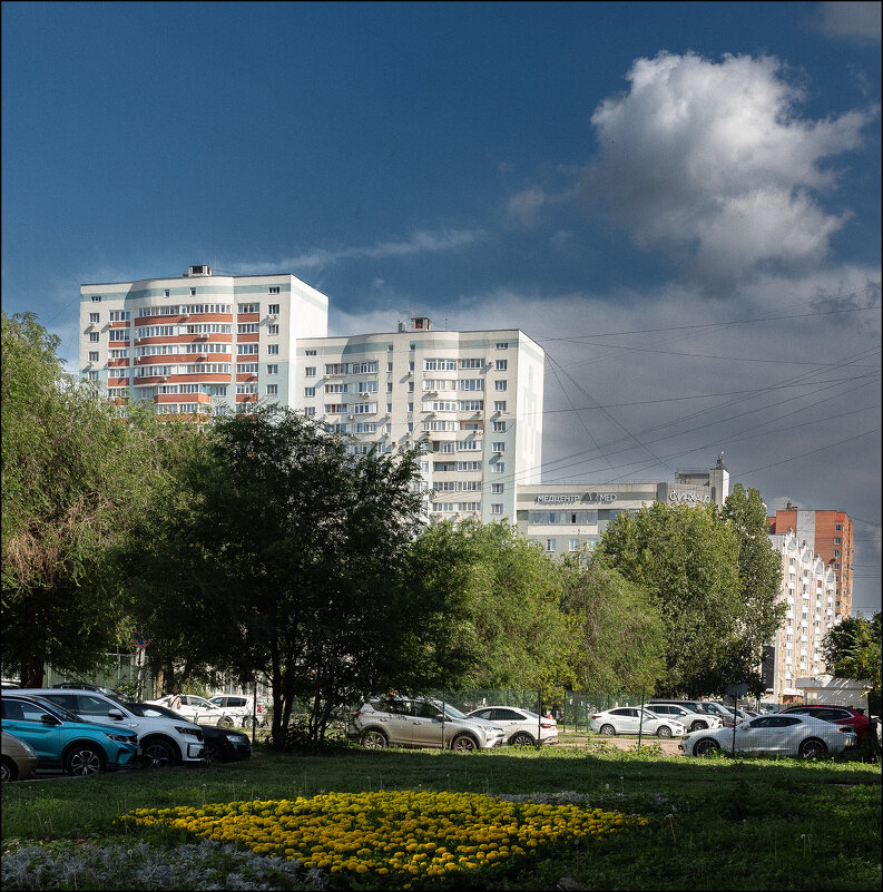 Городской пейзаж - Александр Тарноградский