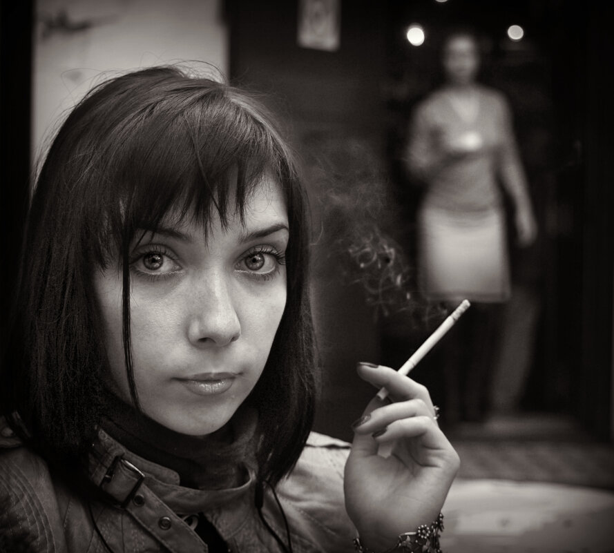 В кофейне за углом - СЮ 