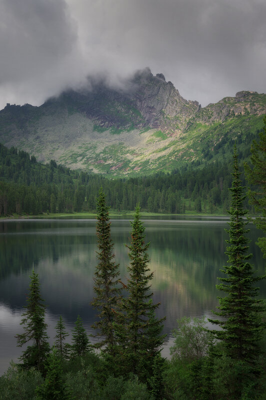 * - Александр Иванов