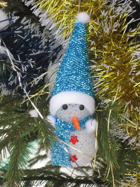 Снеговичок, а на нём колпачок - Дмитрий Никитин Снеговичок, а на нём колпачок - Дмитрий Никитин