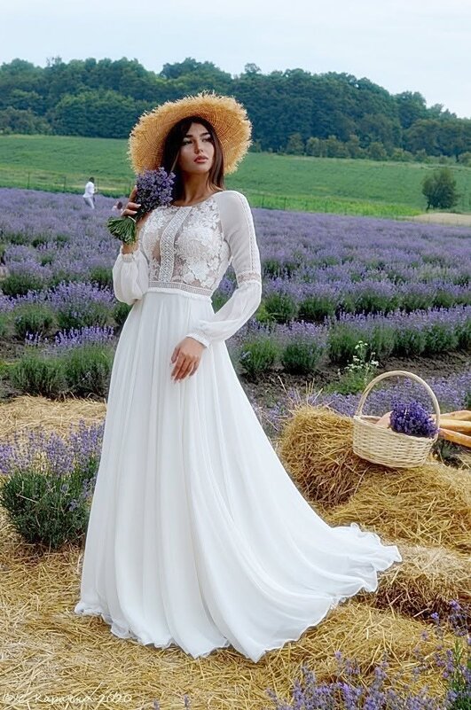 На лавандовому полі - Степан Карачко