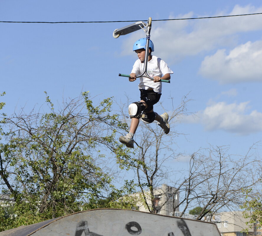 . - Алексей Неустроев