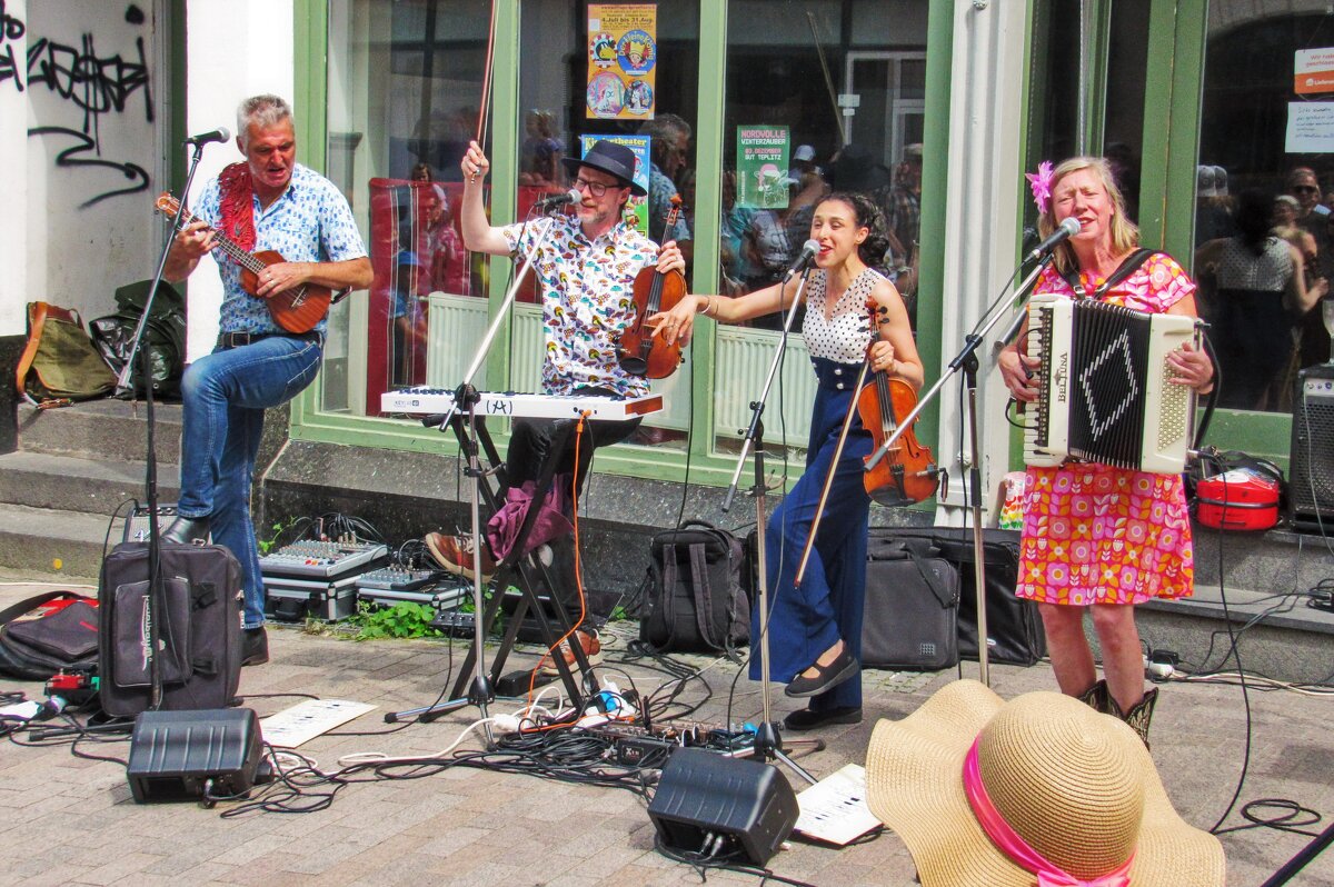 *** - Андрей K.