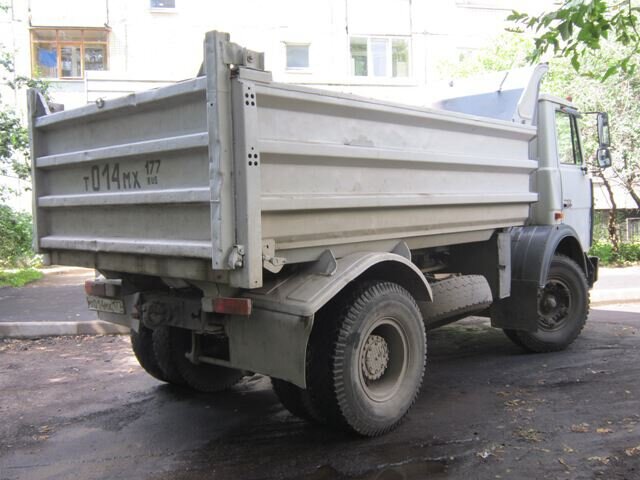 Самосвал МАЗ - Дмитрий Никитин