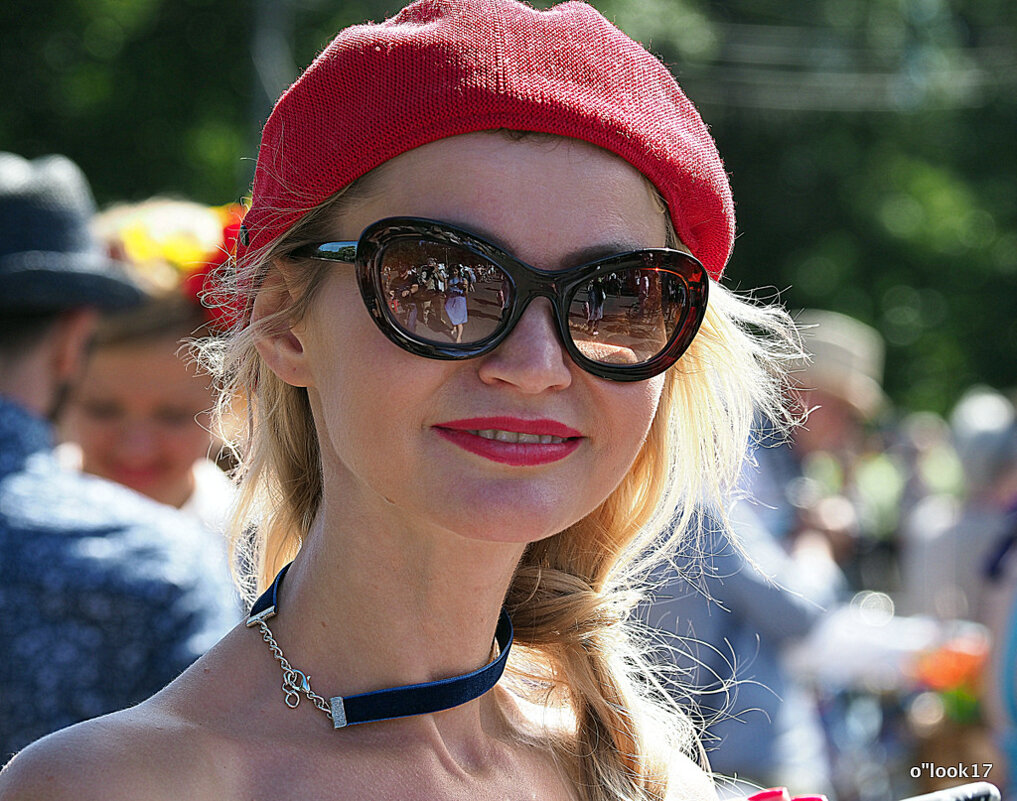 такие разные девушки-и - Олег Лукьянов