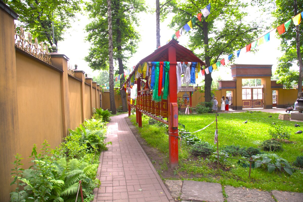 Буддийские барабаны - Танзиля Завьялова