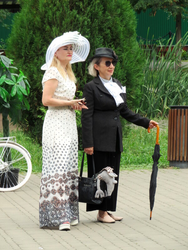 А вы сможете найти Лариску? - Егор Бабанов А вы сможете найти Лариску? - Егор Бабанов