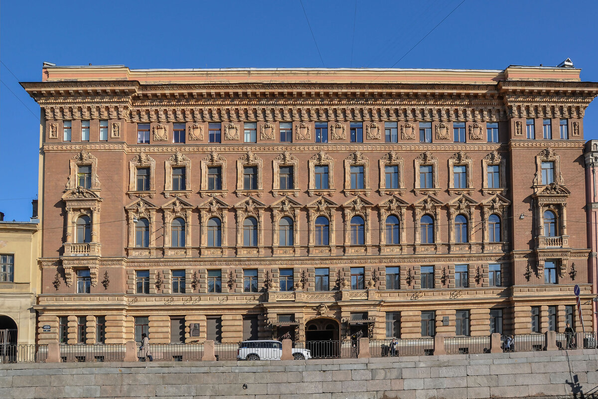 Доходный дом купца Елисеева на Фонтанке - Татьяна Машошина