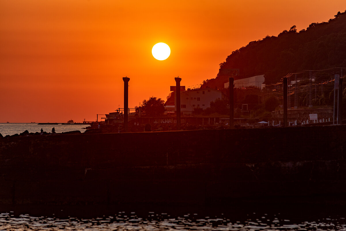 закат на пляже "Красный Штурм" ,Хоста - Вадим Федотов закат на пляже "Красный Штурм" ,Хоста - Вадим Федотов