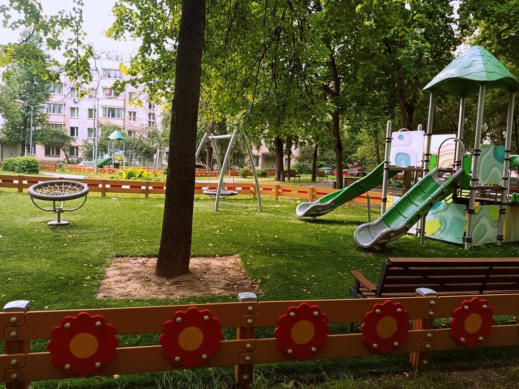 Московский двор. - Владимир Драгунский