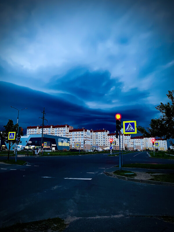 Сейчас как бабахнет! ⛈️ - Игорь Чичиль