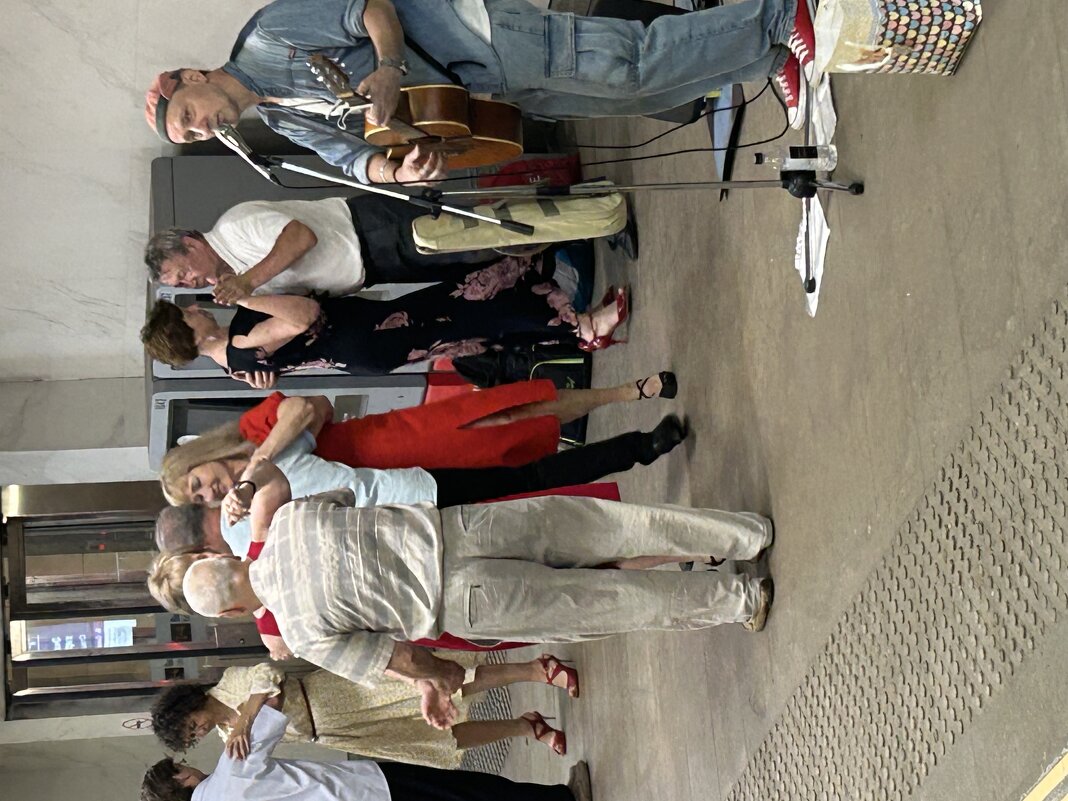 Неожиданное в метро - Натали 