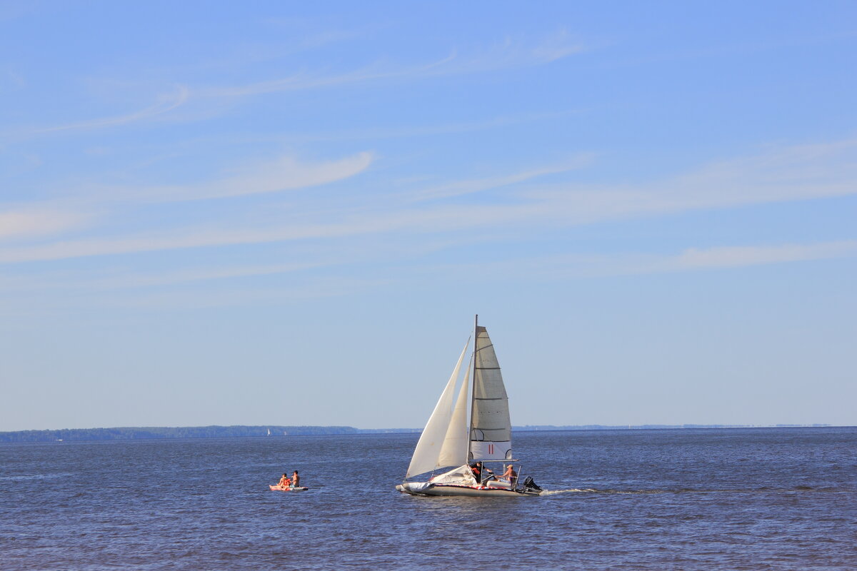 Белеет парус... - Евгений Корьевщиков