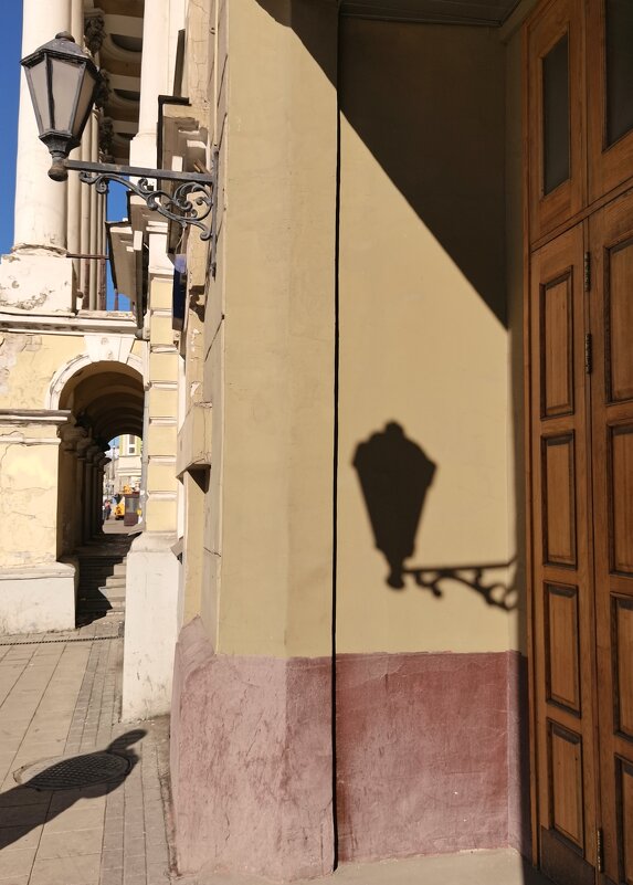 Тени. Город. - Любимова Ольга 