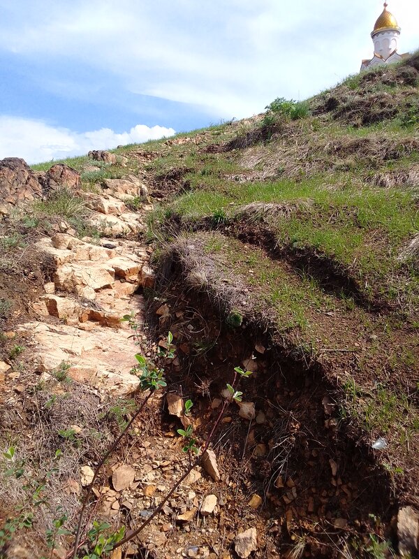 Тропинка в горах - Екатерина Панова Тропинка в горах - Екатерина Панова