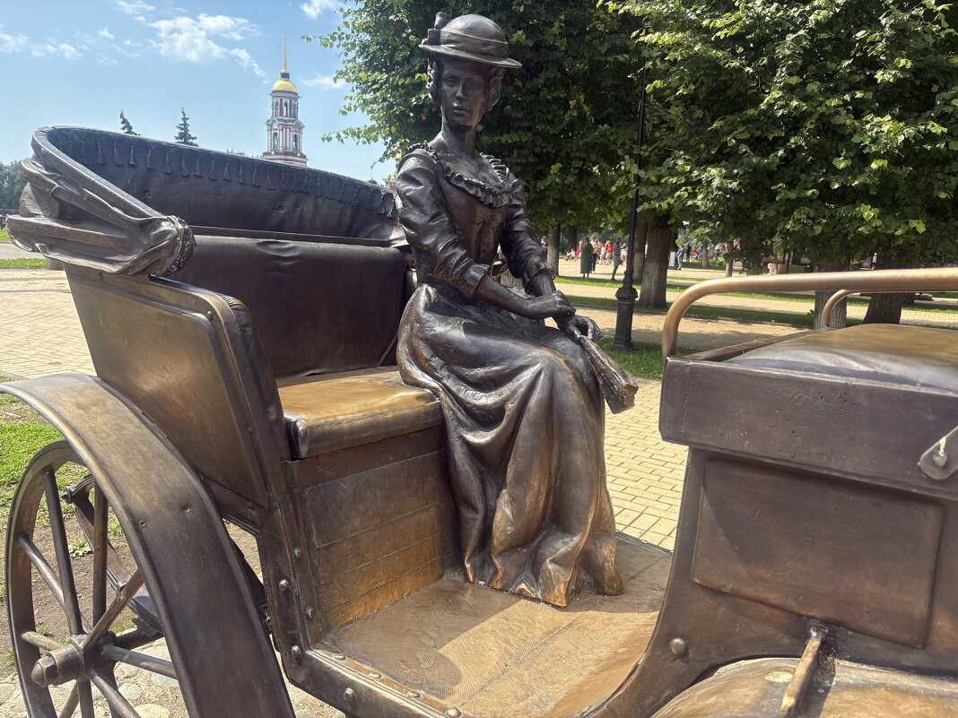 Скульптура «Грушенька в повозке» - Наталия Павлова