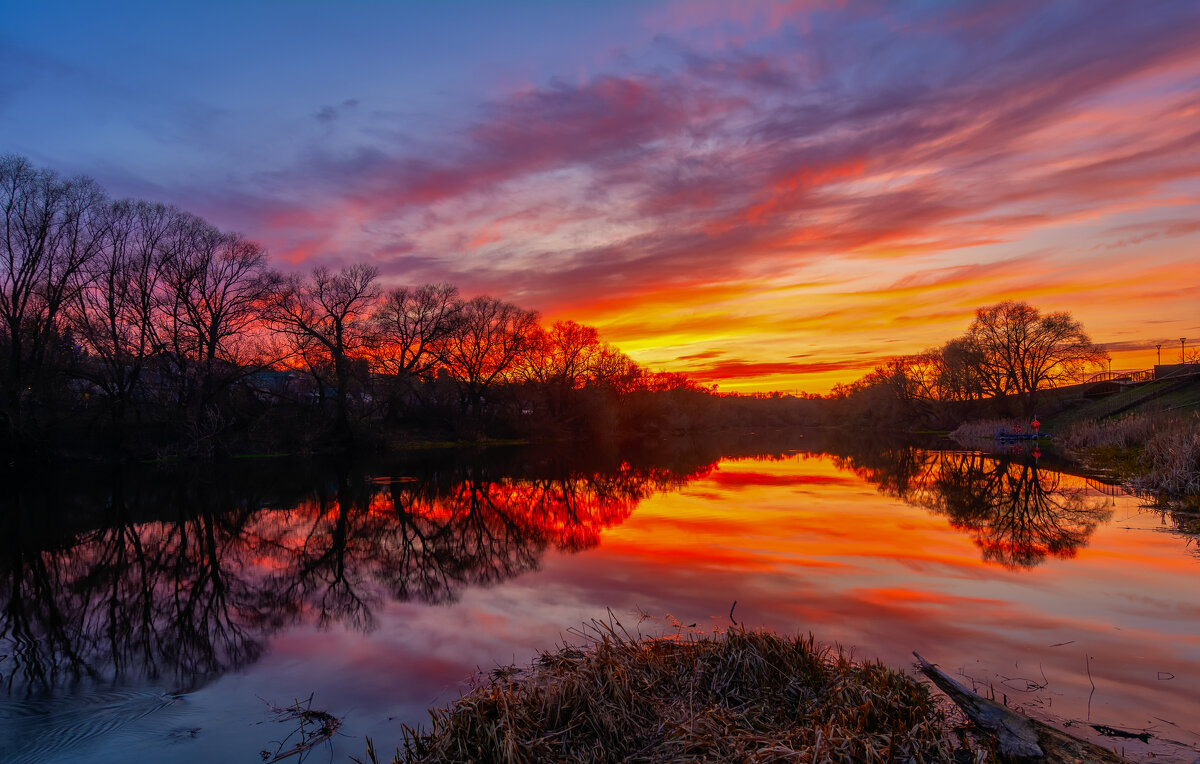 ***** - Виталий Емельянов