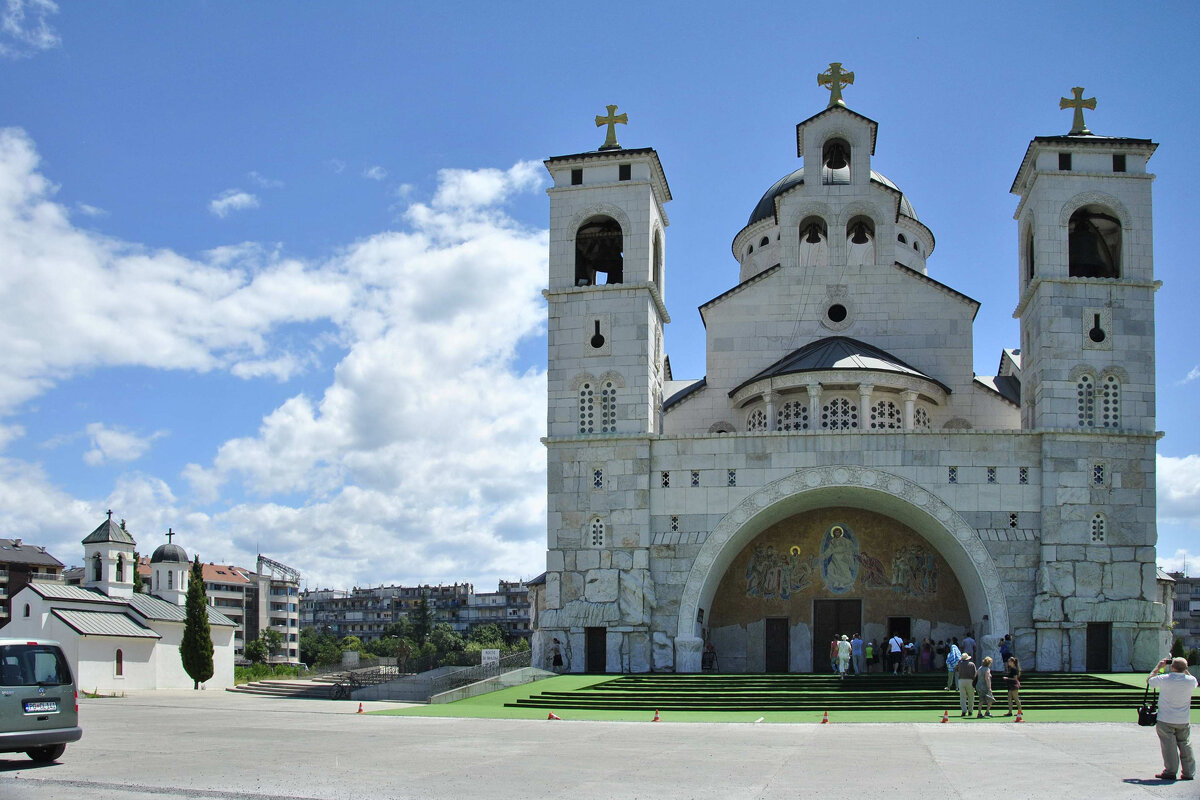 Большой и маленький храмы - Марина Виноградова