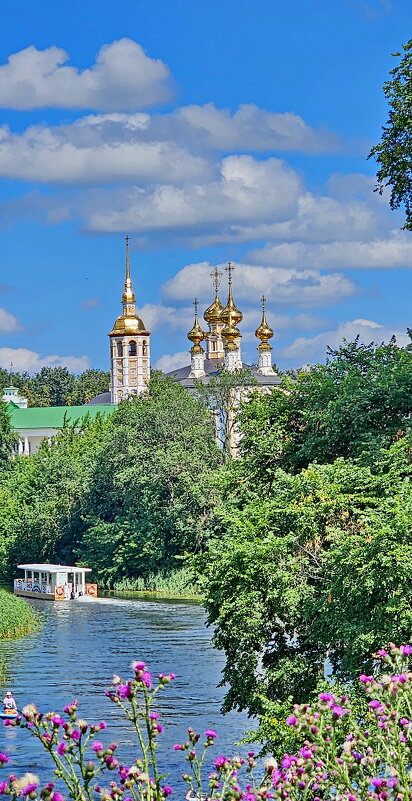 Суздаль. Иерусалимская церковь. Колокольня Воскресенской церкви. - Михаил Свиденцов