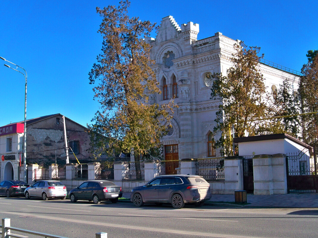 Караимская кенасса в Симферополе - Валентин Семчишин