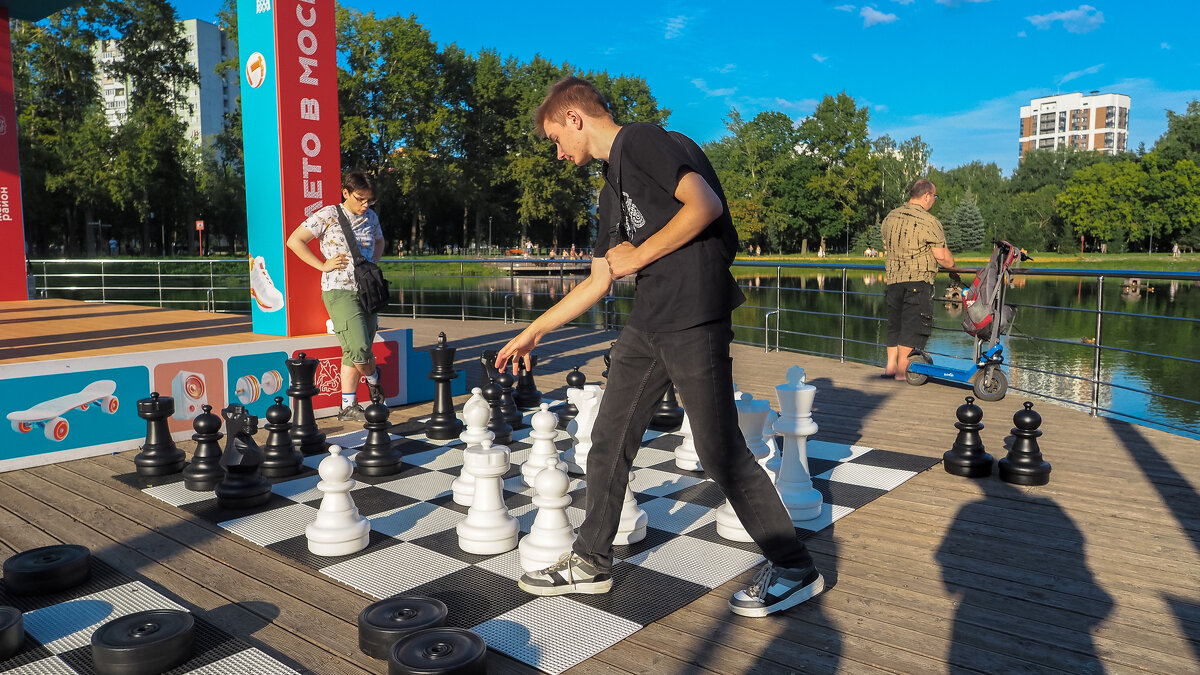 Зарисовка в Летнем Парке - юрий поляков