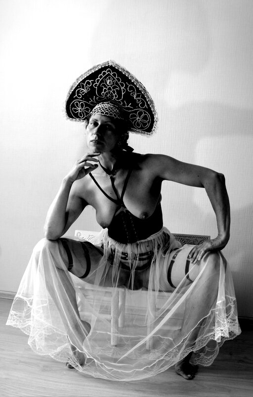 В кокошнике - Максим Егоров