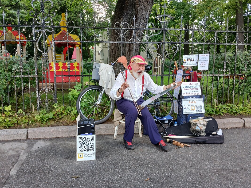 Музыка из к/ф "Титаник" исполняется на пиле ! - Лия ☼