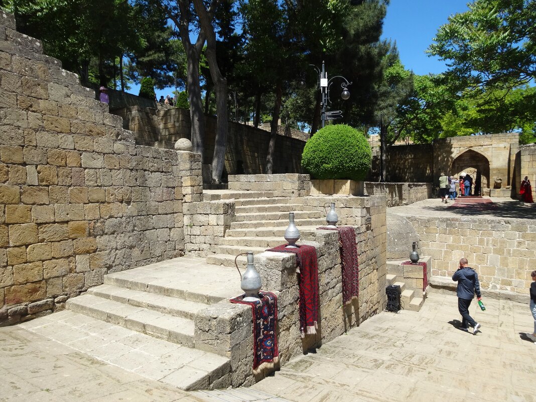 Территория Крепости Дербента (Нарын-кала) - Лидия Бусурина Территория Крепости Дербента (Нарын-кала) - Лидия Бусурина