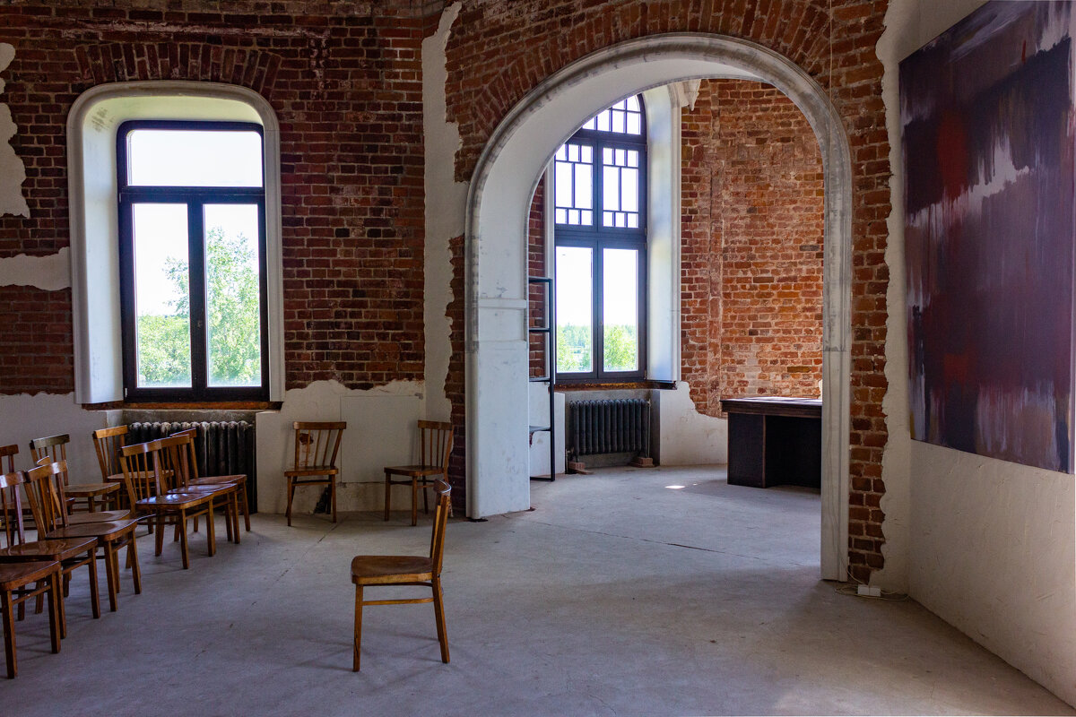 на экскурсии в замке Понизовкиных - ирина )))