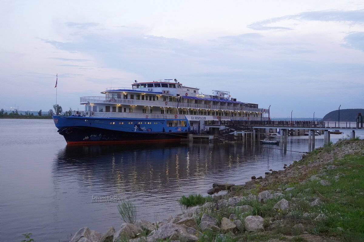 Теплоход Н.А.Некрасов в Елабуге - Сергей Беляев