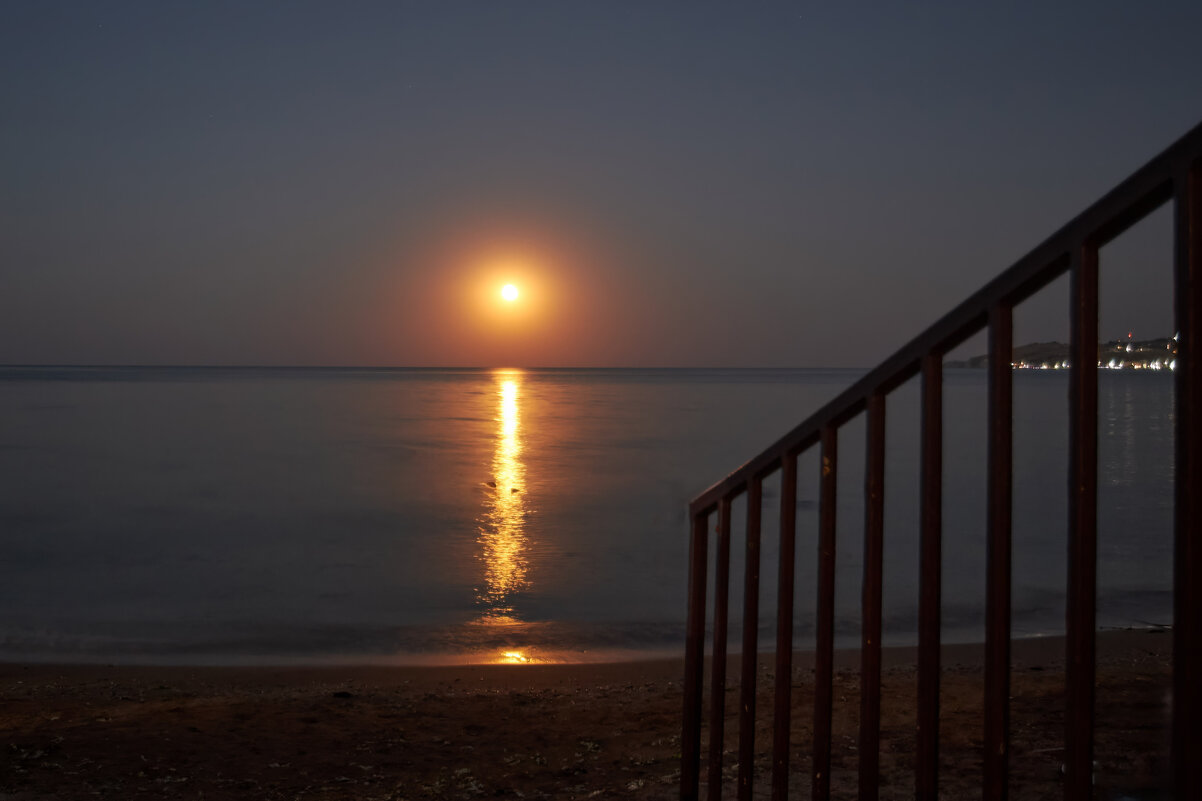 восход луны - Эдуард Тищенко