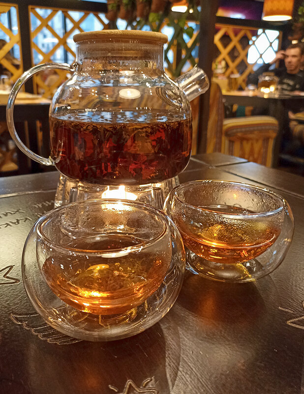 Ну и какая же трапеза без чая! Чай пей на себя не лей! - Лилия * Ну и какая же трапеза без чая! Чай пей на себя не лей! - Лилия *