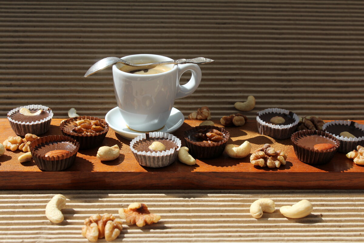 Кофе с вкусняшками. - Нина Сироткина 